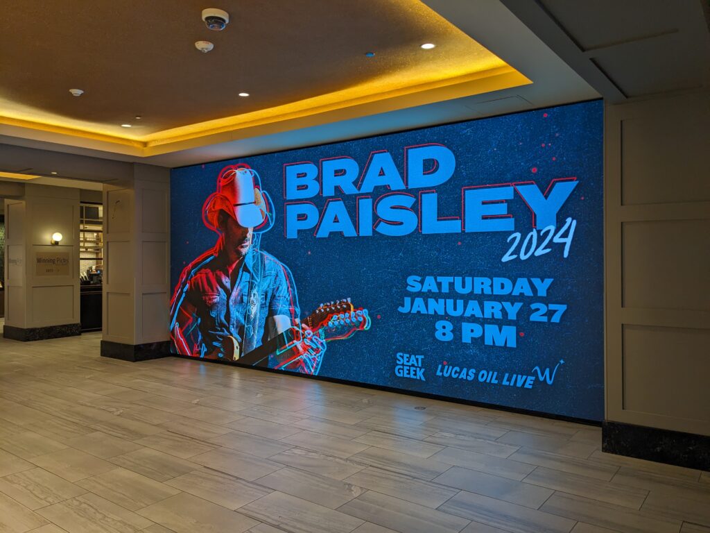 WinStar Hotel Wall2