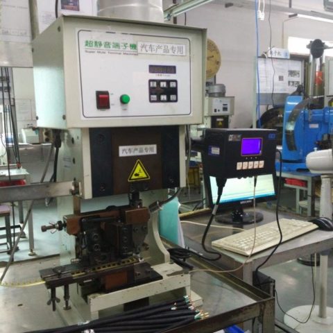 Machine in a wireprocessing factory